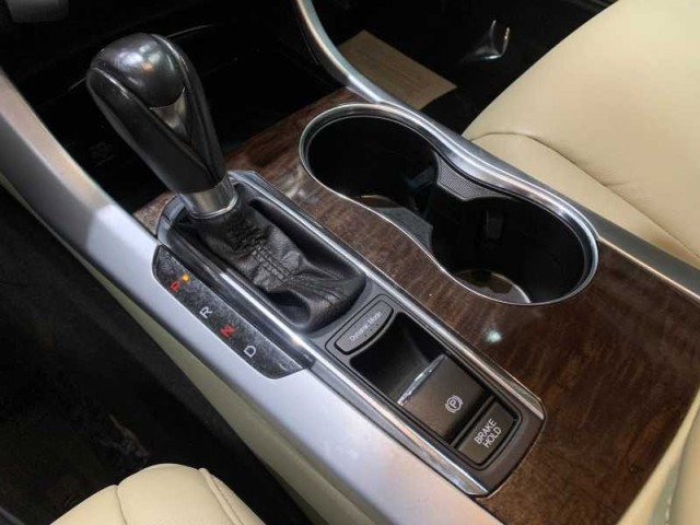Used 2019 Acura TLX FWD image 42