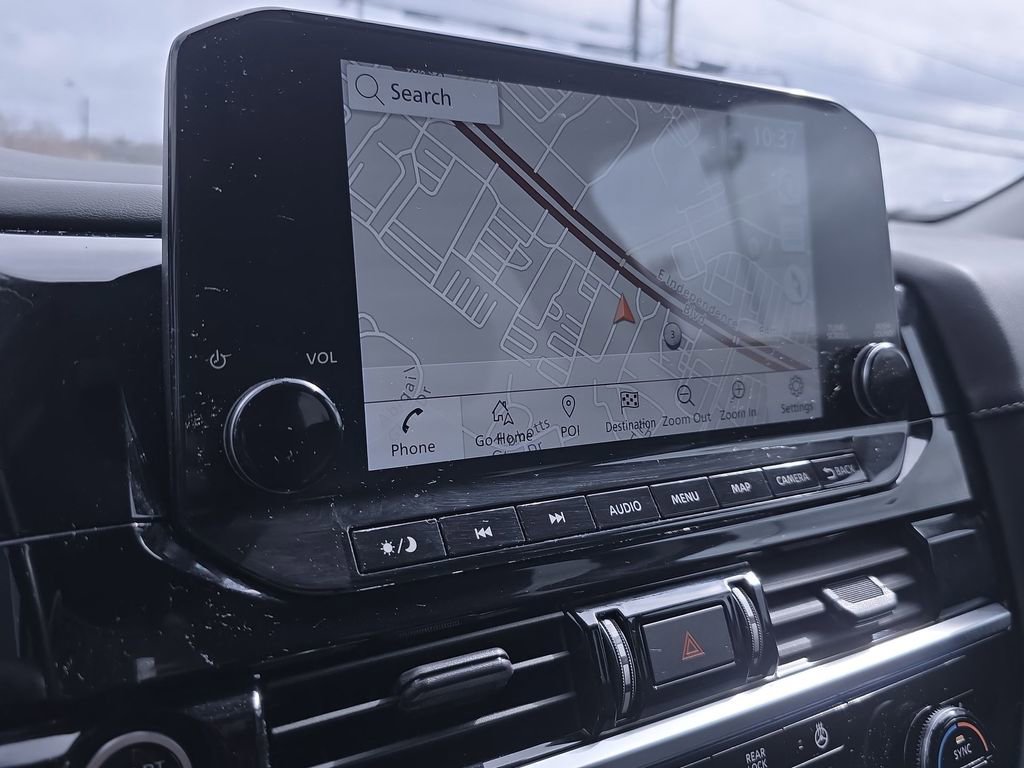 Used 2023 Nissan Pathfinder SL w/ Black Appearance Package image 28