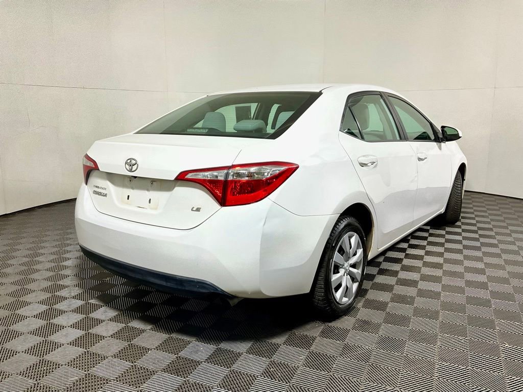 Used 2015 Toyota Corolla LE FWD image 15