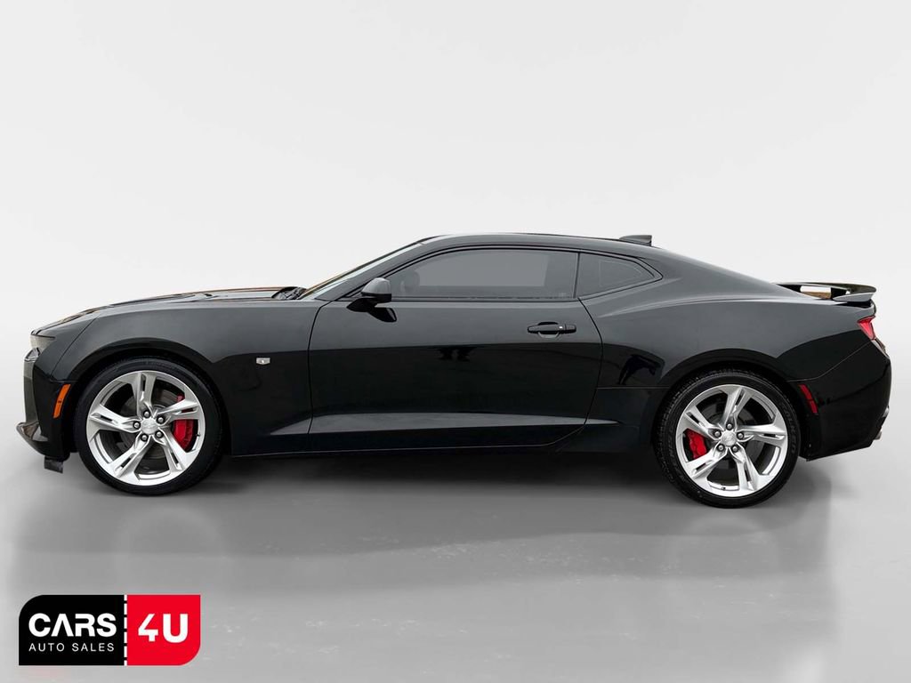 Used 2017 Chevrolet Camaro SS image 4