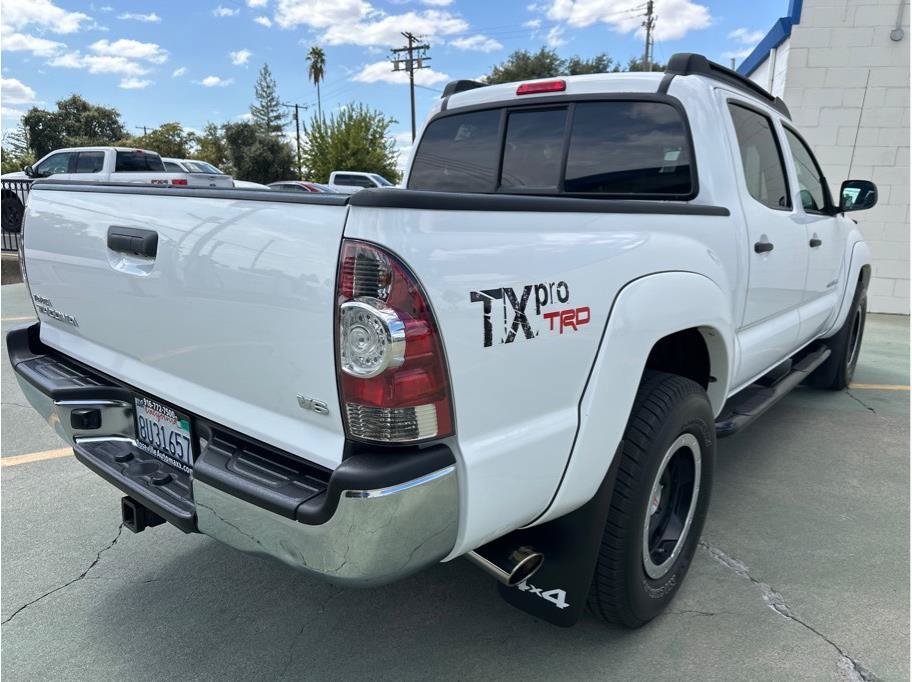 Used 2011 Toyota Tacoma 4x4 Double Cab w/ TRD Off-Road Pkg w/JBL Audio image 10