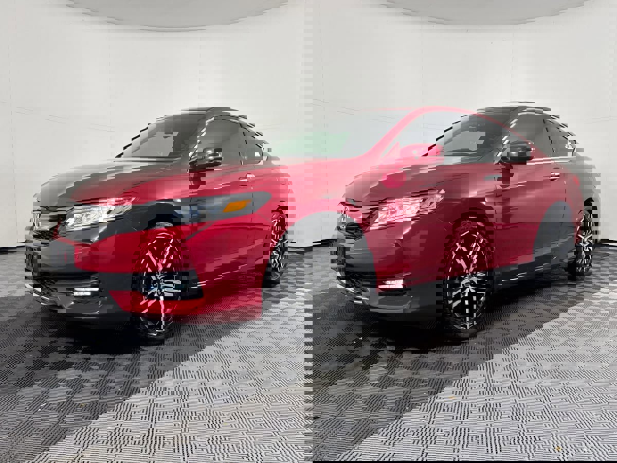 Used 2017 Honda Accord Touring image 41