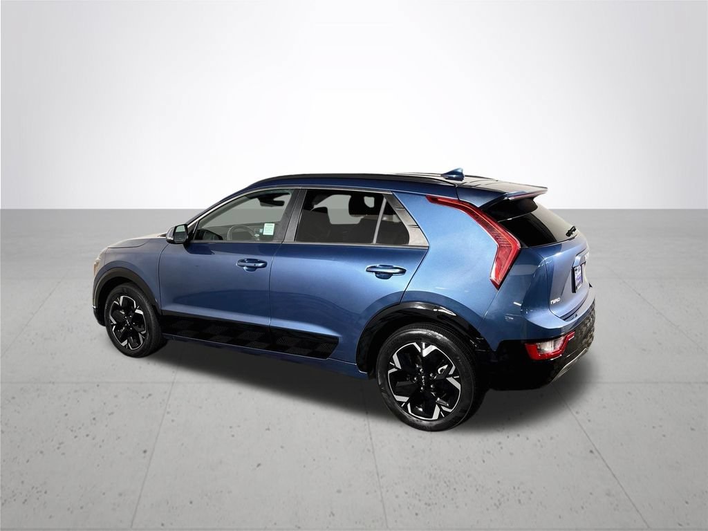 Certified 2023 Kia Niro Wind FWD image 9