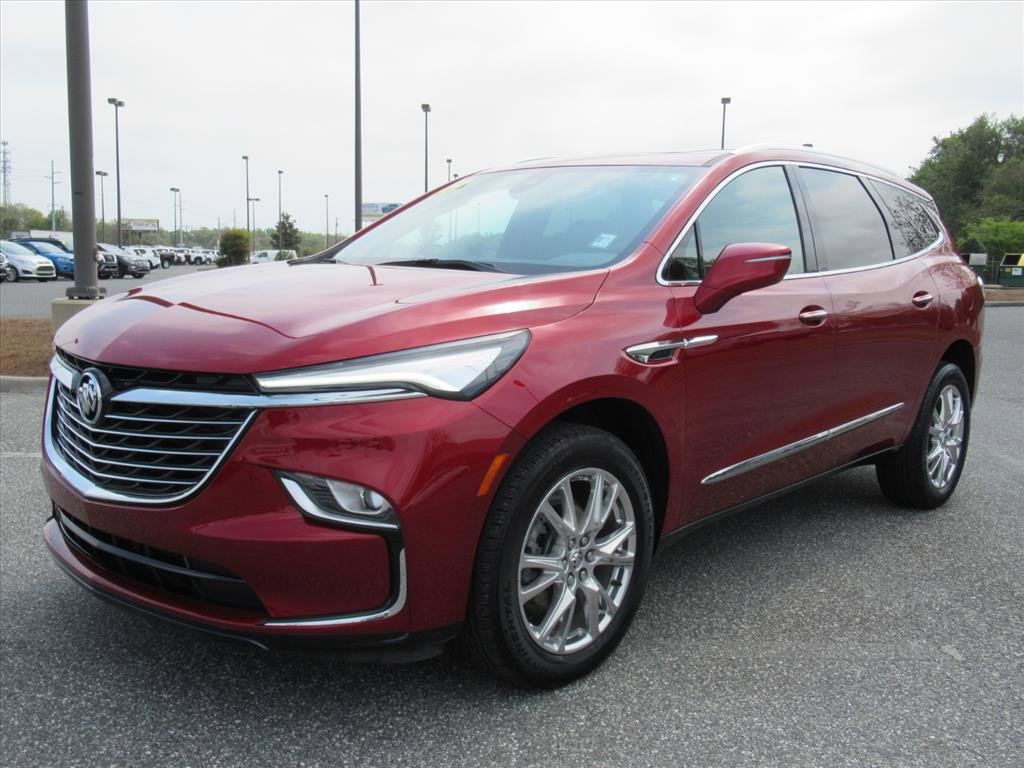 Used 2023 Buick Enclave Essence w/ Experience Buick Package image 3