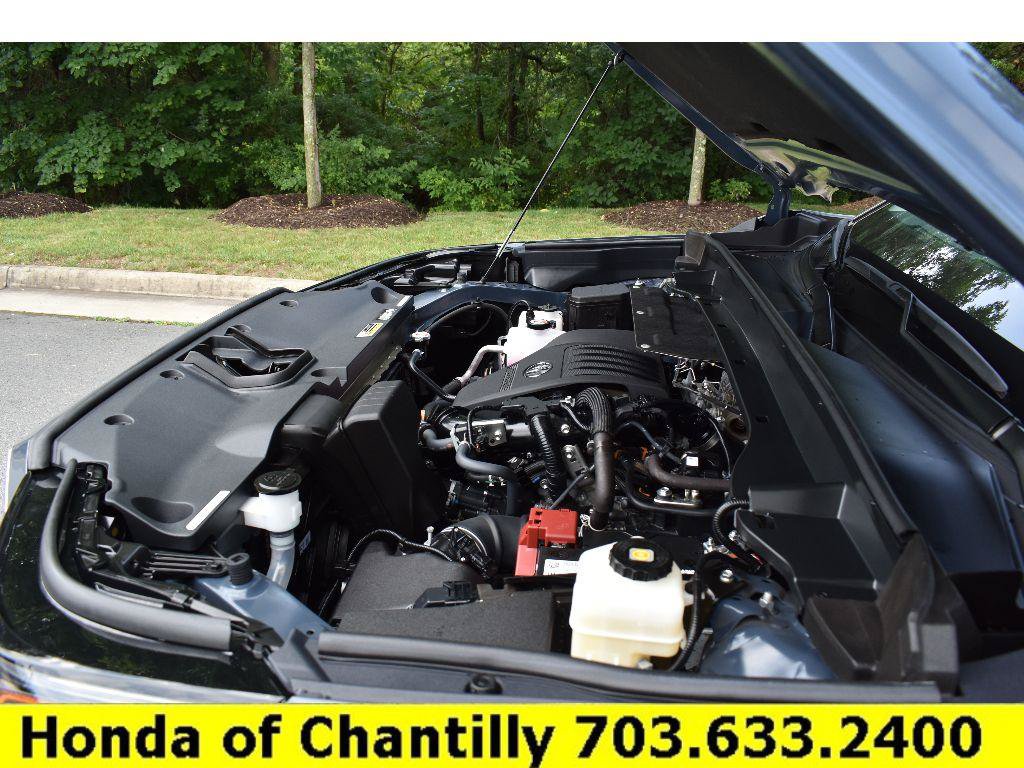 Used 2025 Toyota Grand Highlander AWD image 39