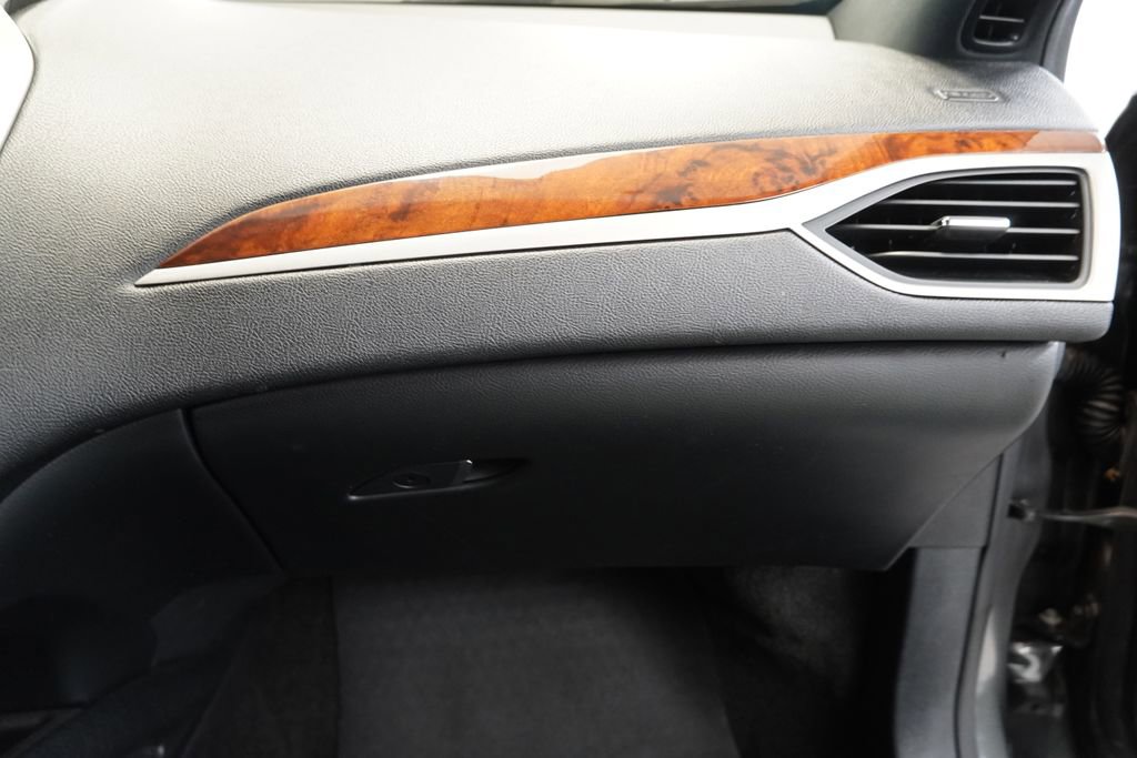 Used 2018 Lincoln MKZ Reserve w/ Technology Package image 36