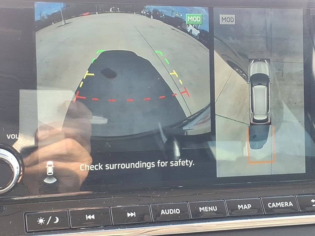 Used 2023 Mitsubishi Outlander SE image 21