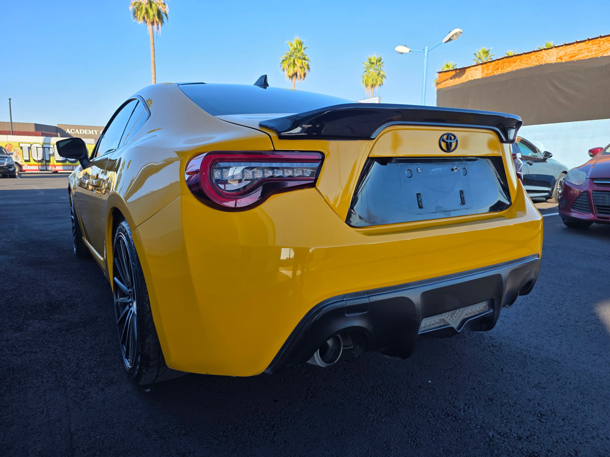 Used 2017 Toyota 86 image 5