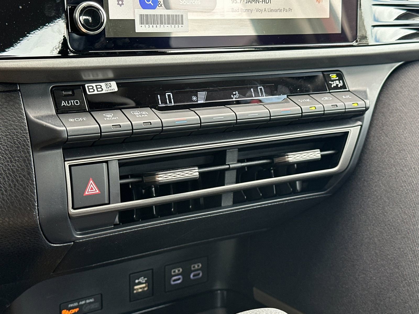 Used 2026 Toyota Camry LE image 21