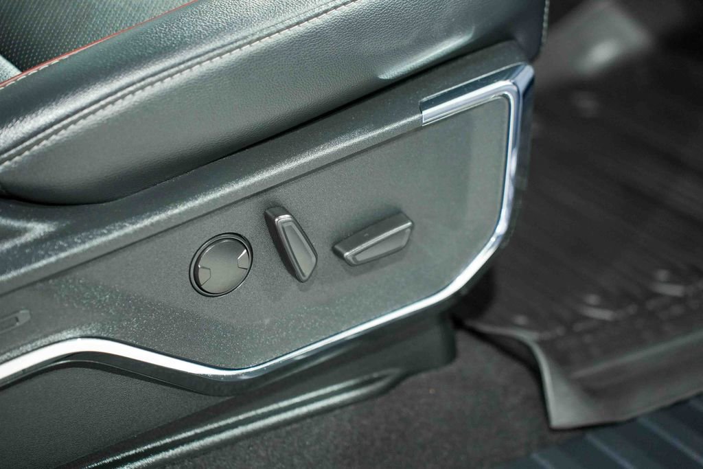 Used 2024 Ford F250 Lariat w/ Lariat Ultimate Package image 20