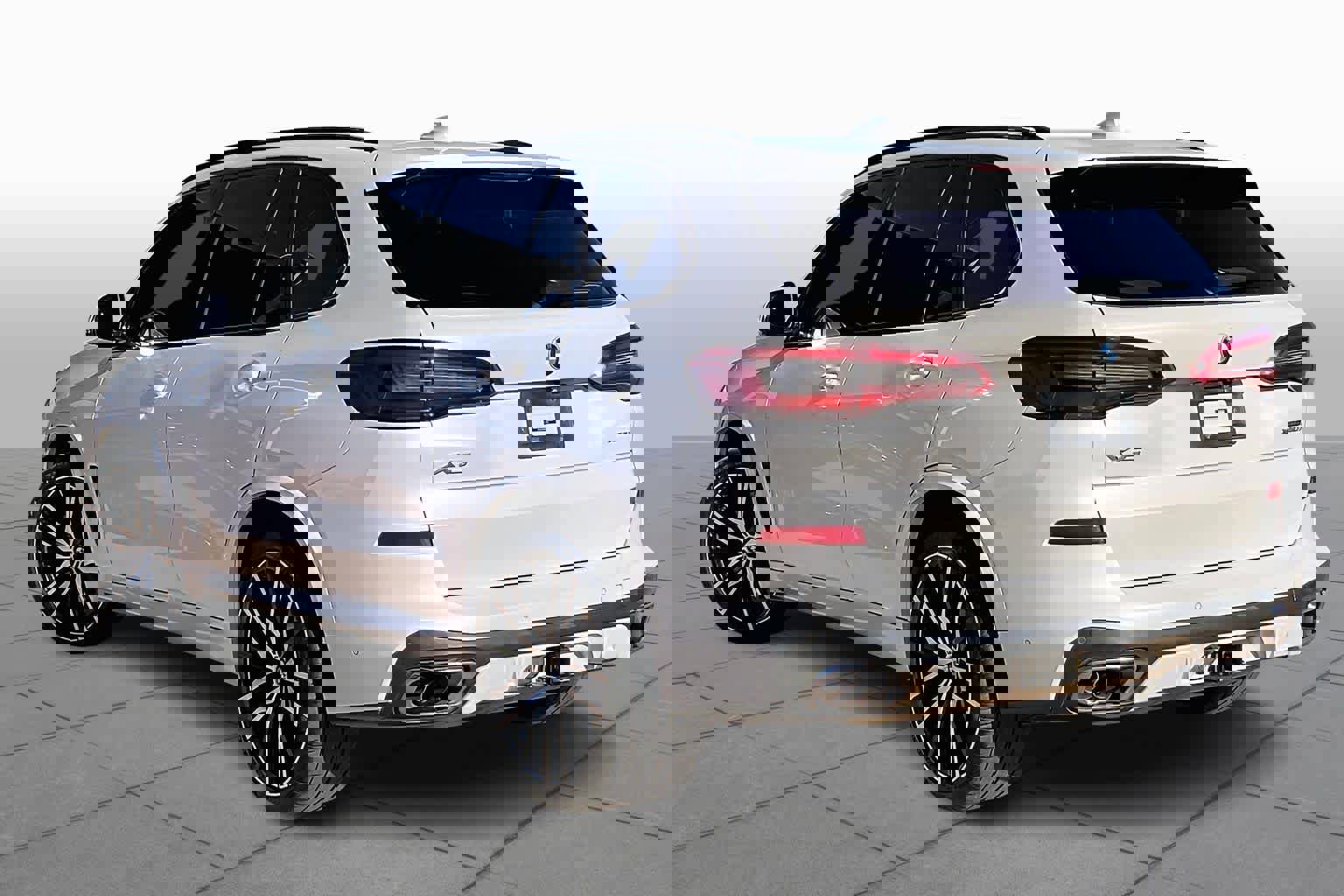 Used 2019 BMW X5 xDrive50i image 12