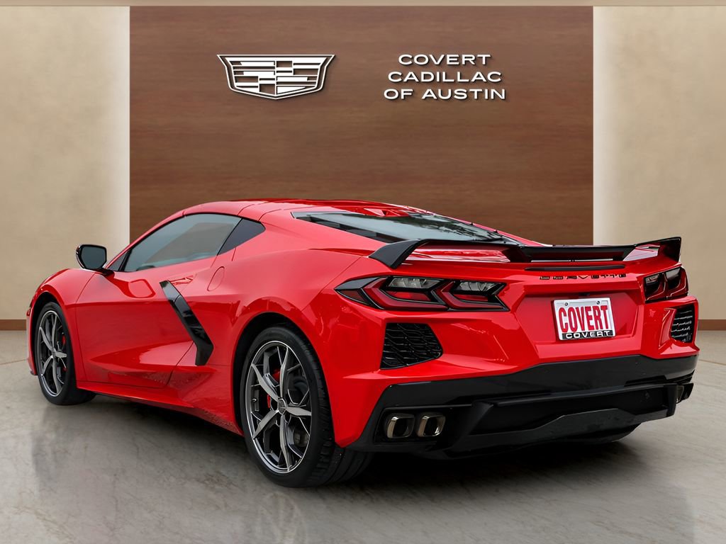 Used 2021 Chevrolet Corvette Stingray Preferred Cpe w/ Z51 Performance Package RWD image 3