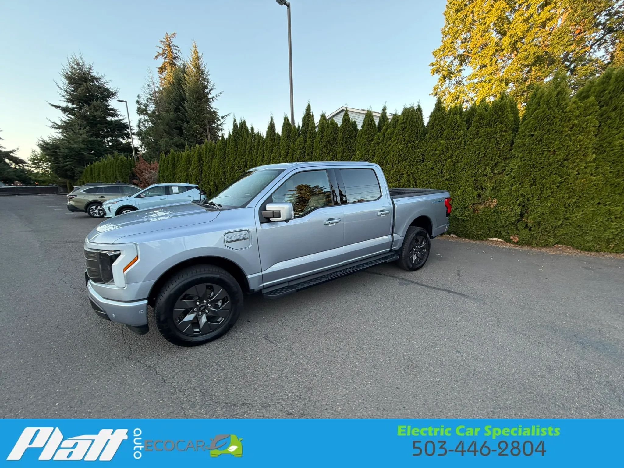 Used 2022 Ford F150 Lightning Lariat AWD/4WD image 4