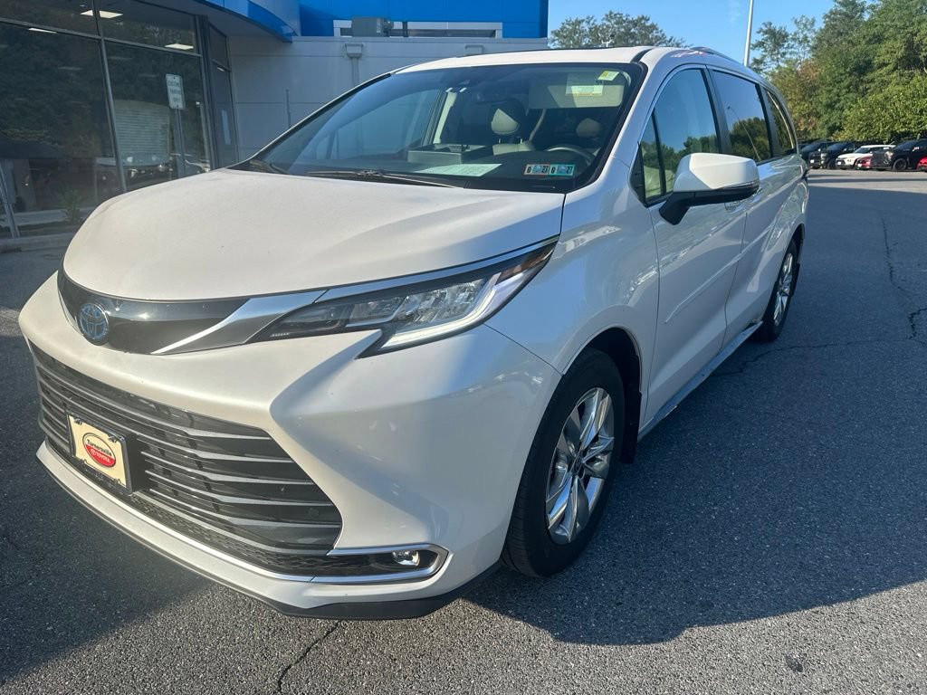 Used 2024 Toyota Sienna Limited