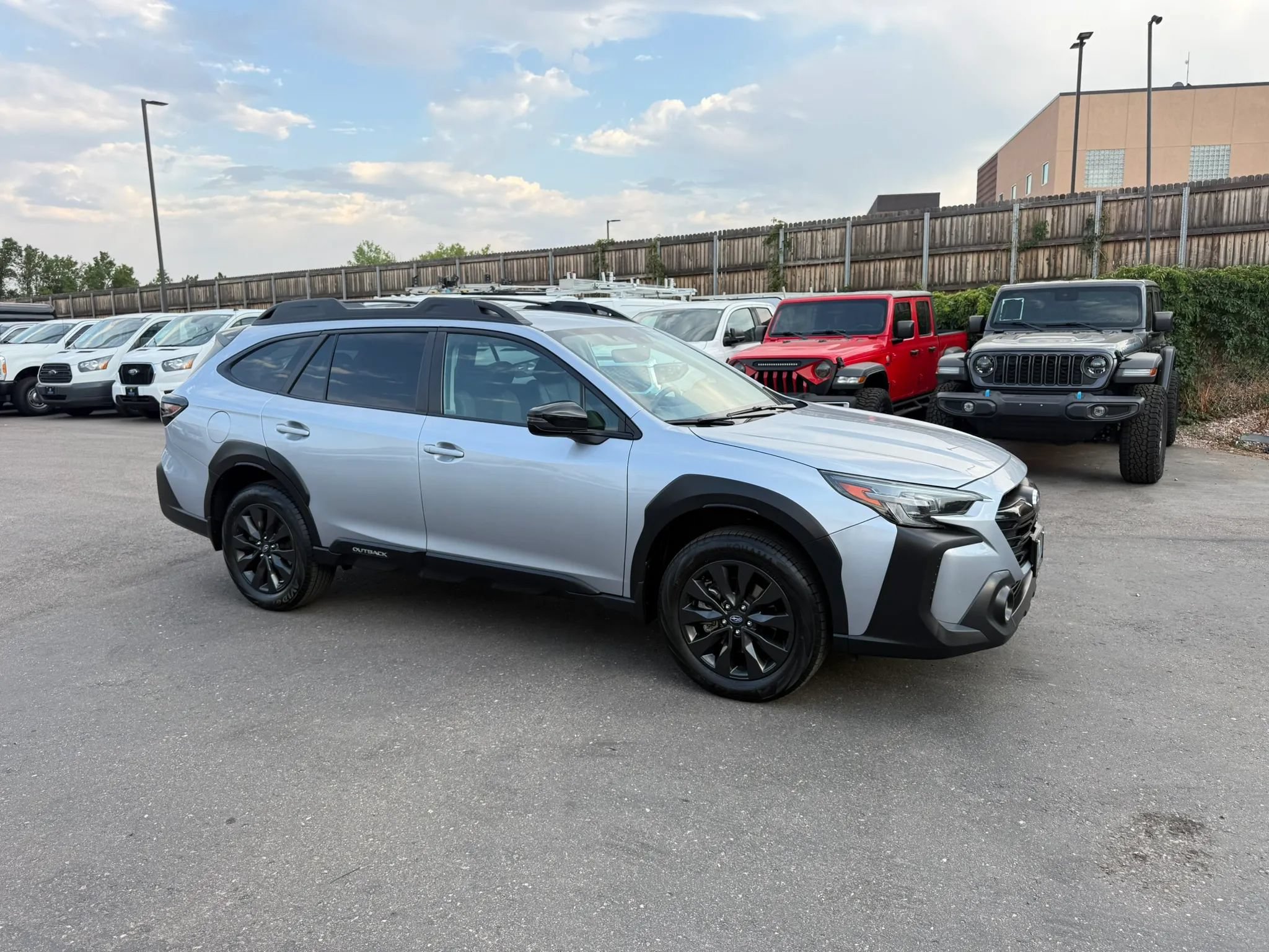 Used 2023 Subaru Outback Onyx Edition AWD/4WD image 12