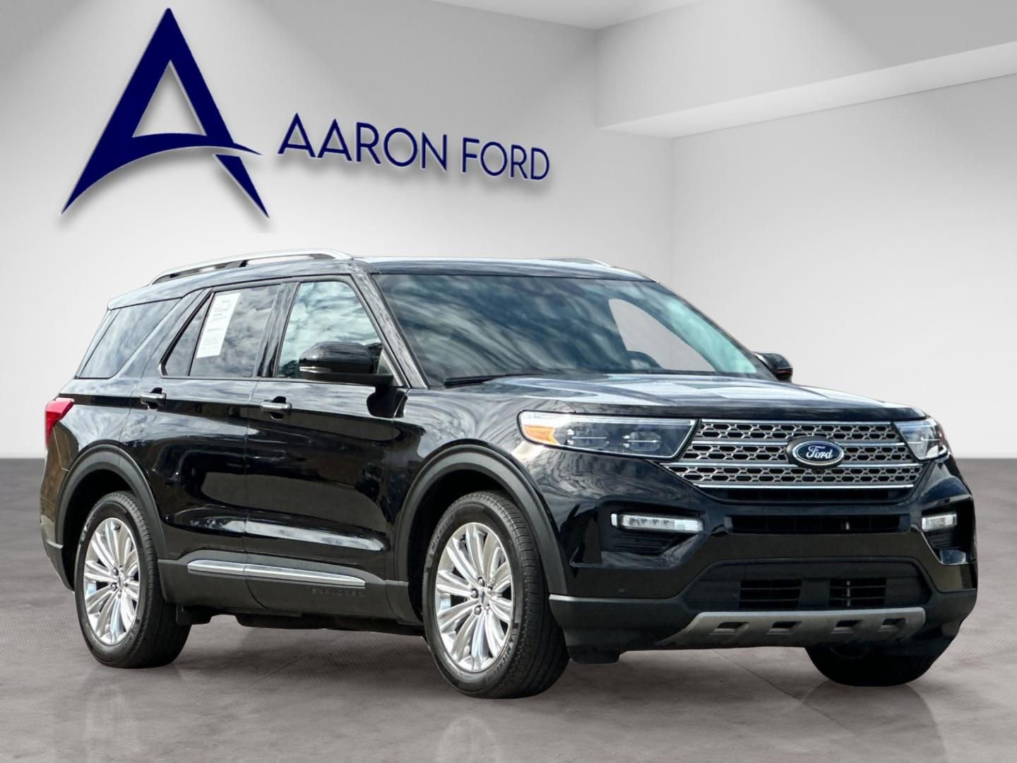 Used 2023 Ford Explorer Limited w/ Limited Technology Package image 8