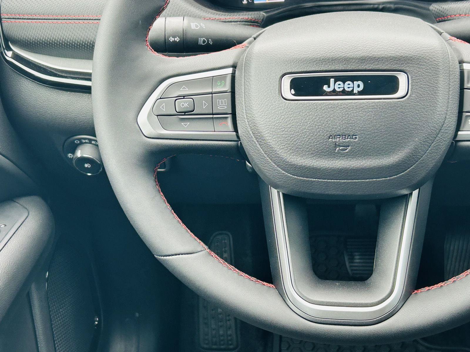 New 2026 Jeep Compass Trailhawk AWD/4WD image 16