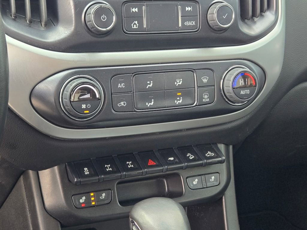 Used 2022 Chevrolet Colorado ZR2 image 37