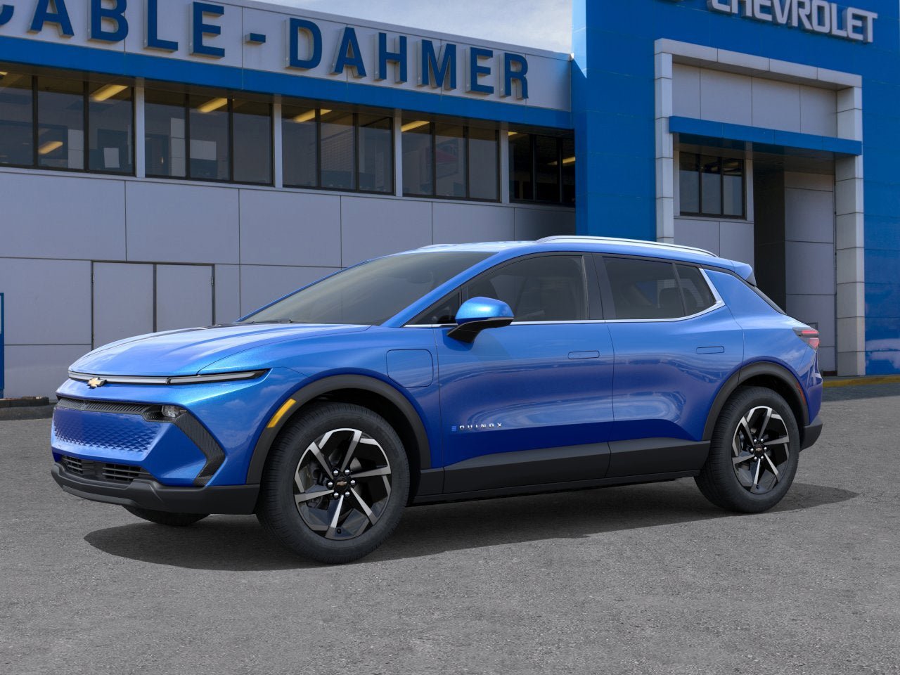 New 2026 Chevrolet Equinox EV LT AWD/4WD image 2
