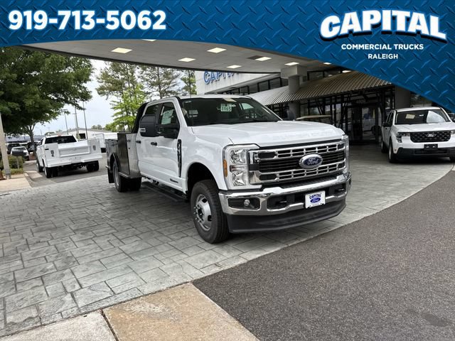 New 2026 Ford F350 XL w/ XL Chrome Package AWD/4WD image 2