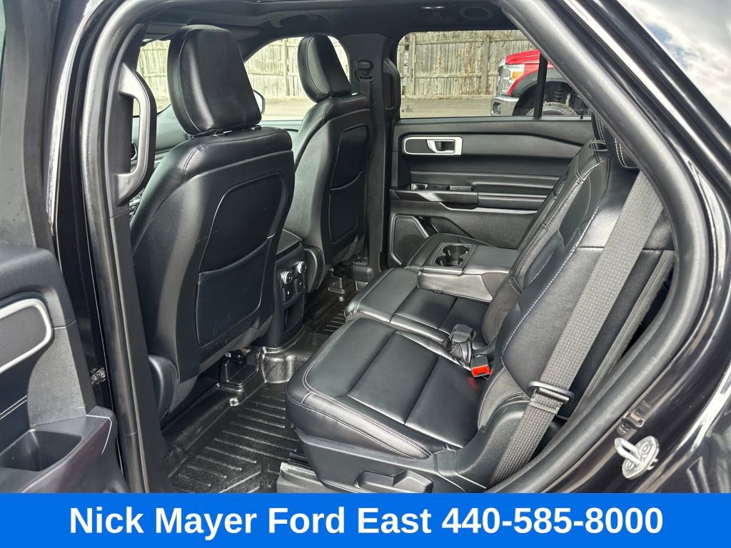 Used 2020 Ford Explorer XLT w/ Equipment Group 202A image 24