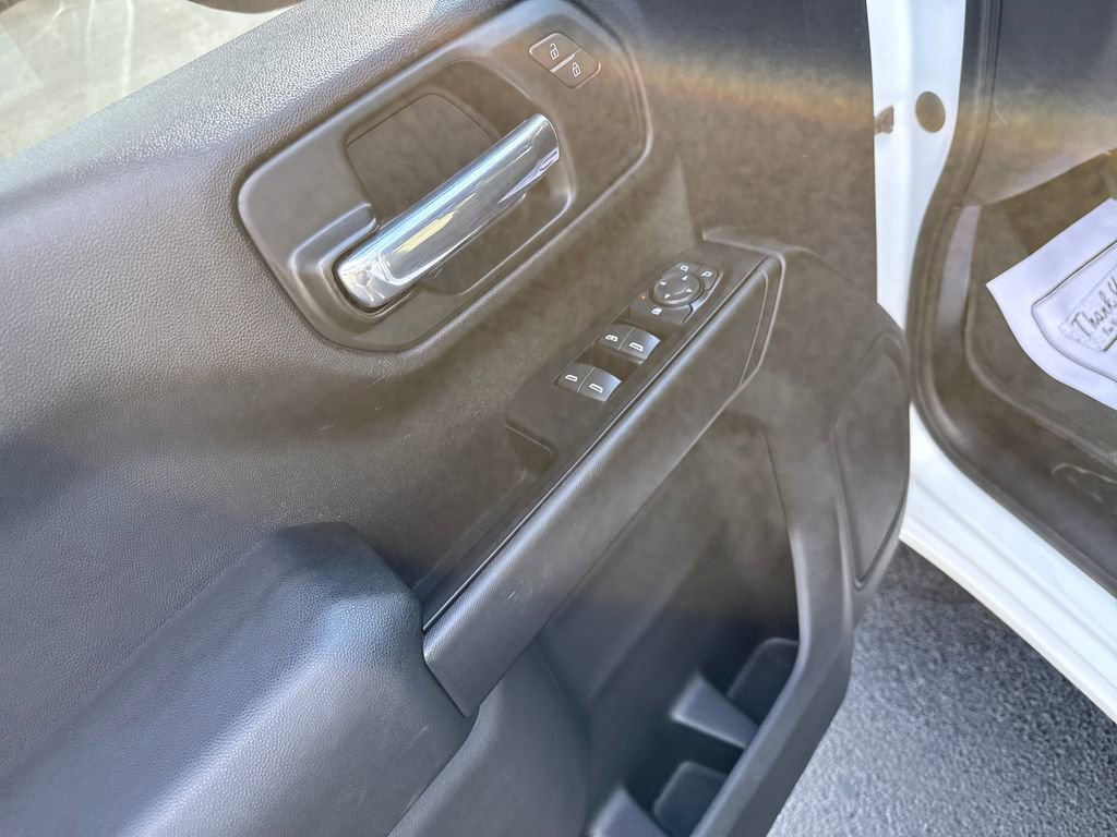 Used 2021 Chevrolet Silverado 1500 Custom w/ Custom Max Trailering Package image 14