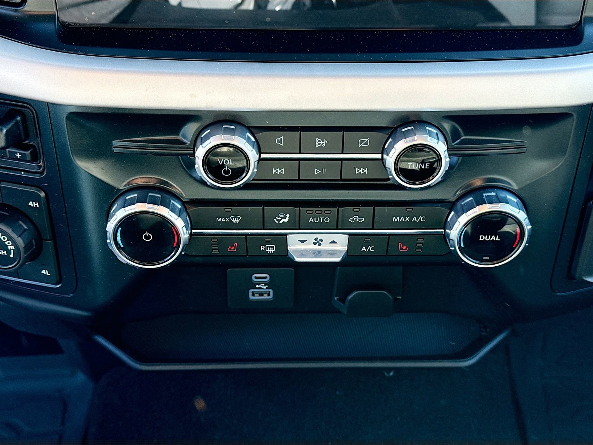 Used 2023 Ford F150 XLT w/ Equipment Group 302A High image 21