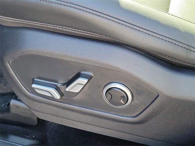 Used 2025 Hyundai Santa Fe SEL image 16