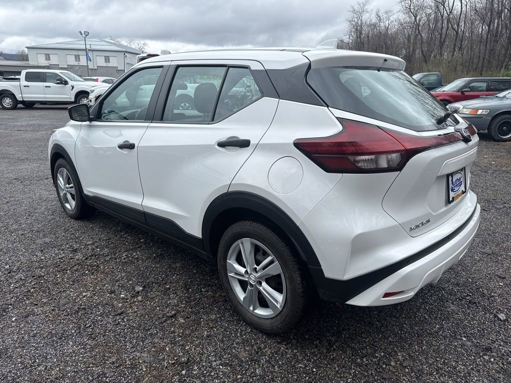 Used 2022 Nissan Kicks S image 7