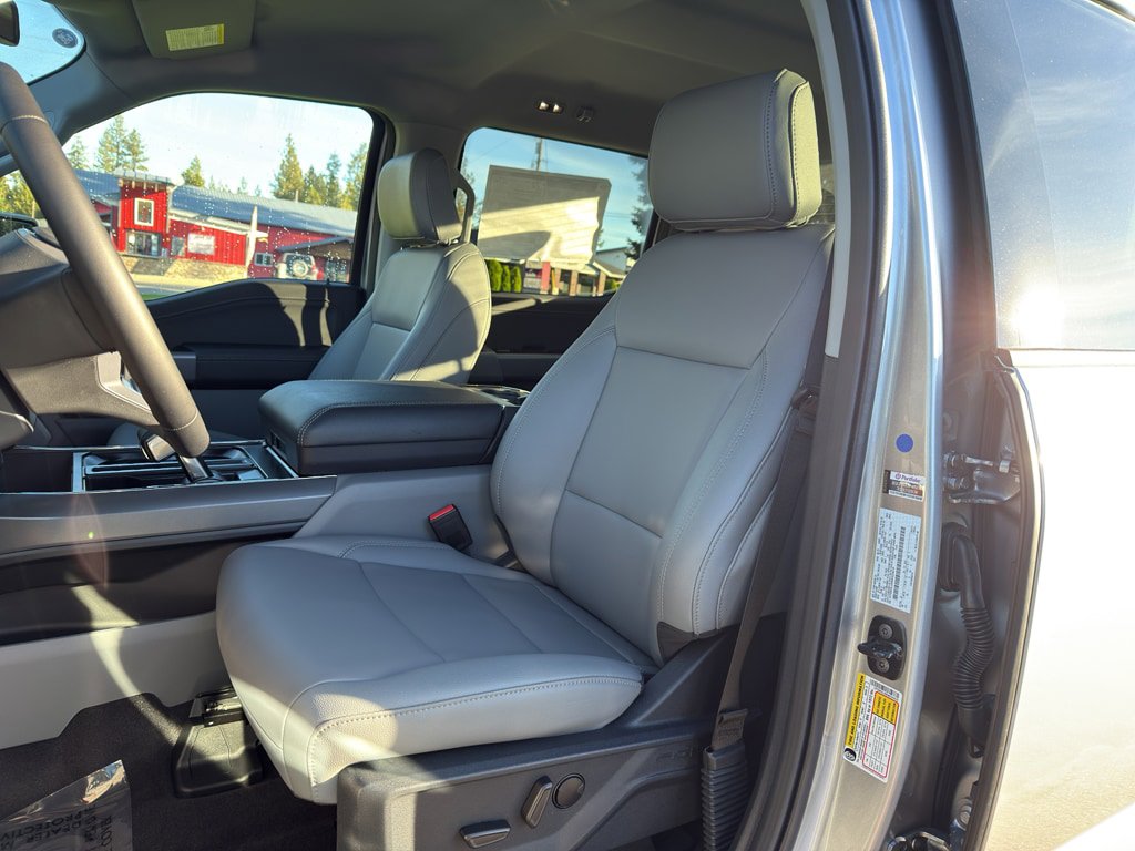 New 2025 Ford F150 Lightning Flash image 21