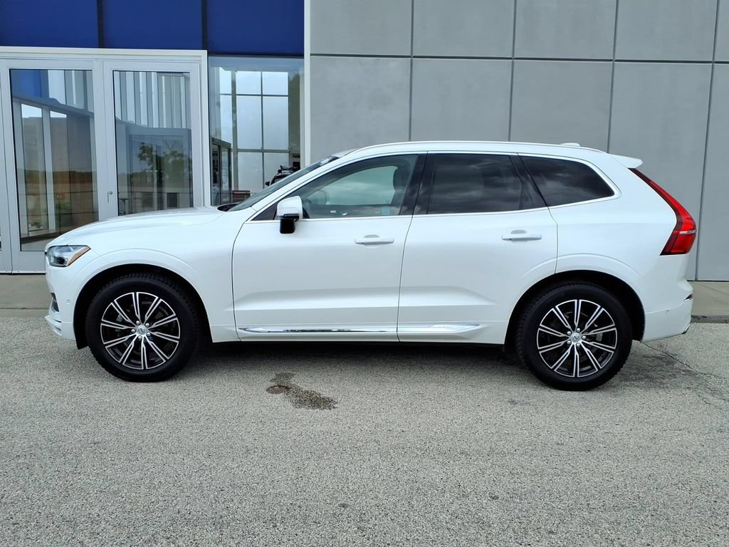 Used 2018 Volvo XC60 T5 Inscription w/ Vision Package AWD/4WD image 3
