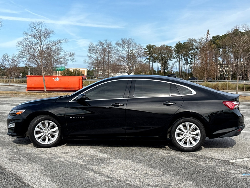 Used 2022 Chevrolet Malibu LT image 29
