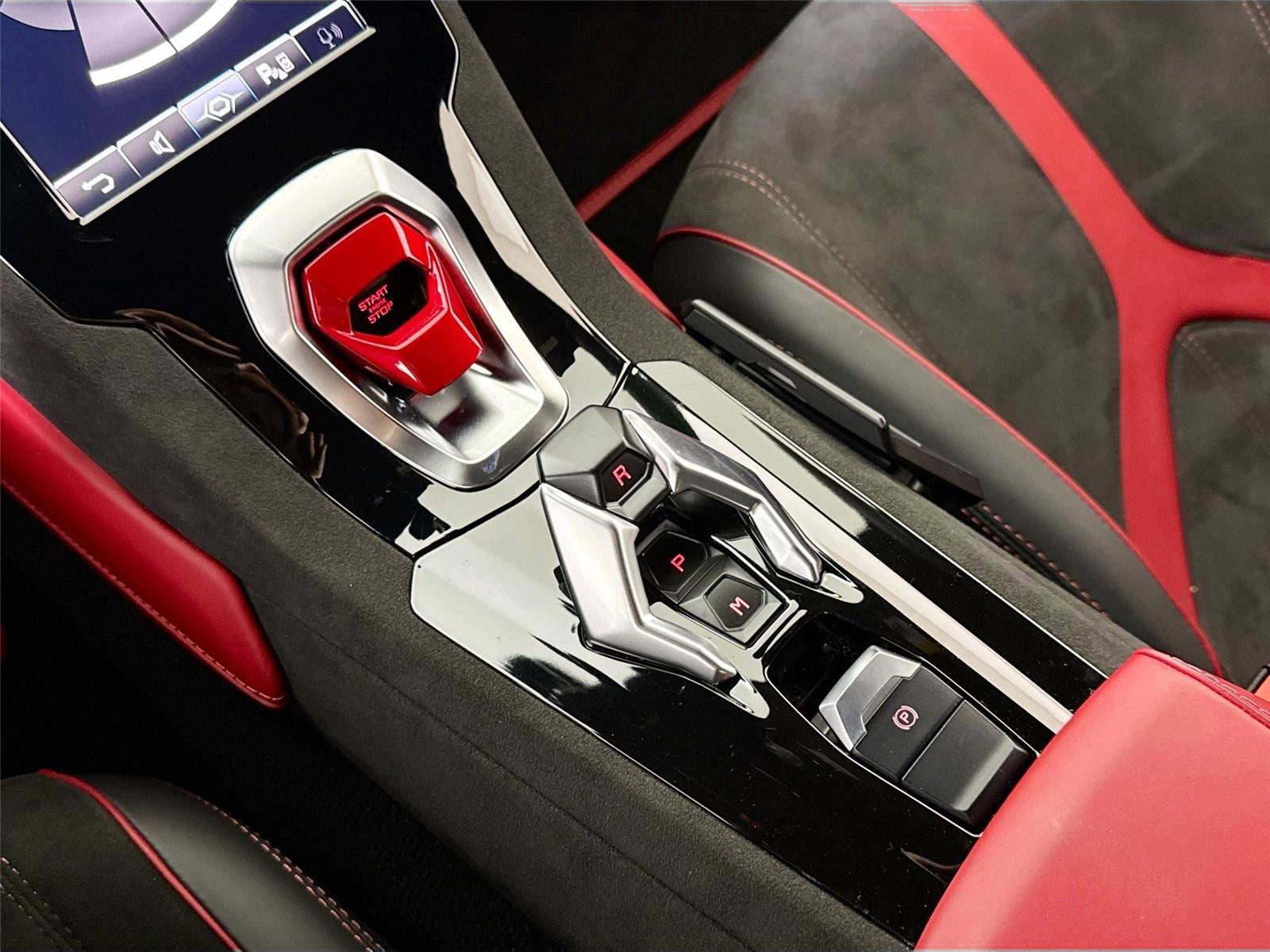 Used 2024 Lamborghini Huracan Tecnica RWD image 22