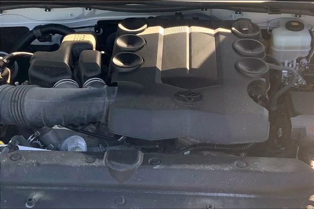 Used 2017 Toyota 4Runner Limited image 10