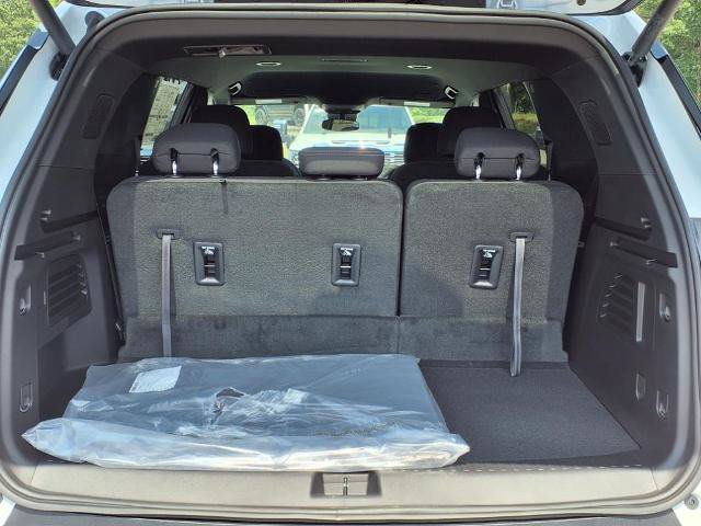 New 2026 Chevrolet Traverse LT image 4