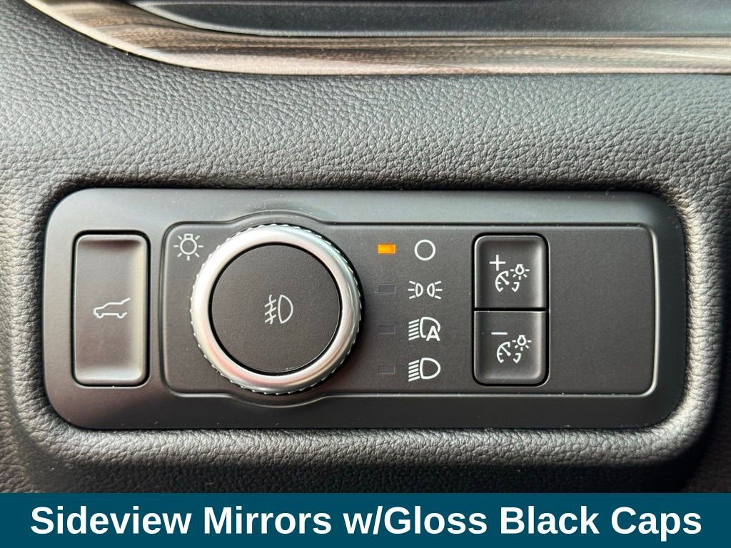 Used 2022 Ford Explorer Limited w/ Equipment Group 301A image 16