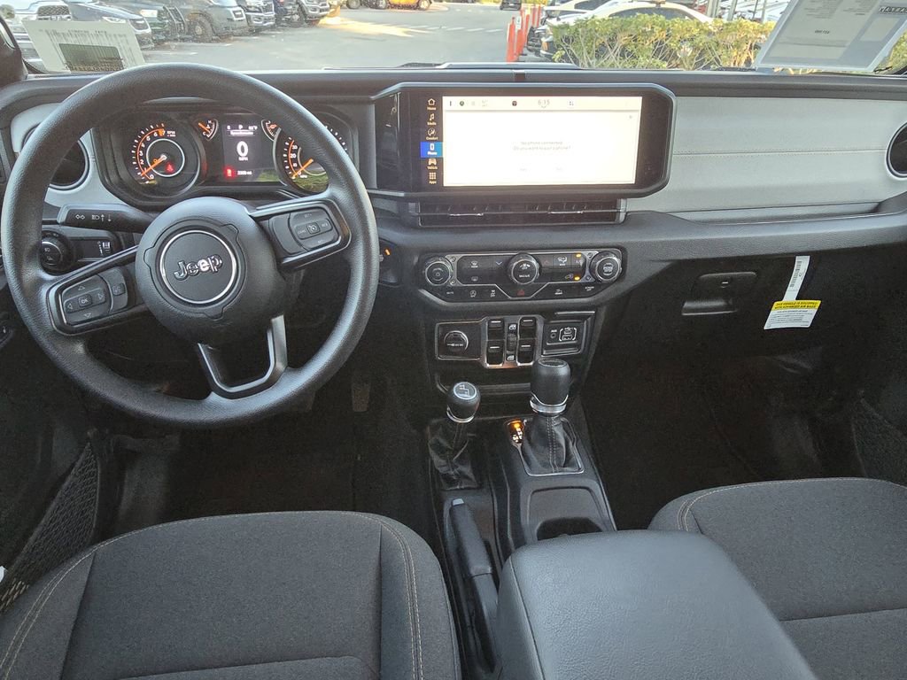 Used 2025 Jeep Gladiator Sport image 13