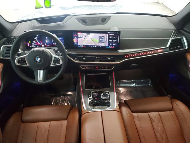 Used 2025 BMW X5 sDrive40i w/ Executive Package image 25