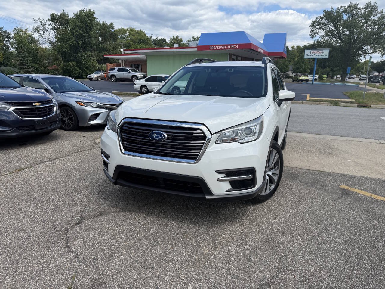 Used 2020 Subaru Ascent Premium w/ Sport Package AWD/4WD image 4