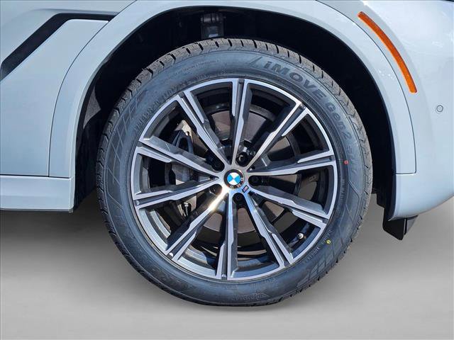 Used 2024 BMW X6 xDrive40i w/ Premium Package AWD/4WD image 28