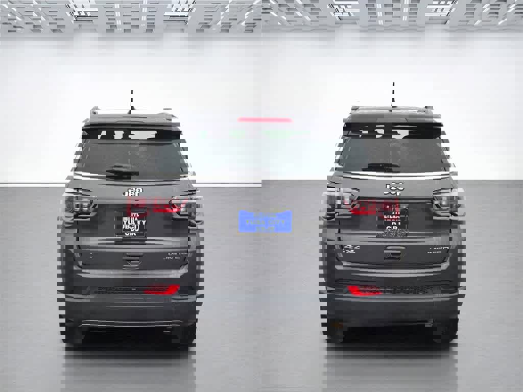 Used 2024 Jeep Compass Limited image 5