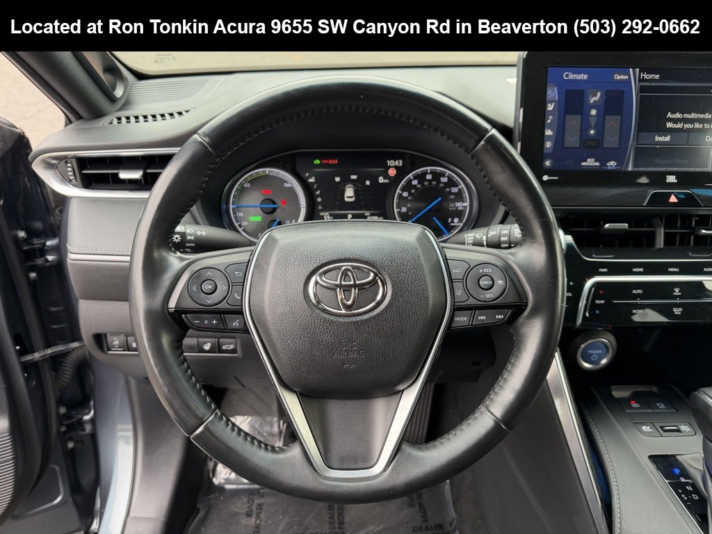 Used 2021 Toyota Venza Limited image 21