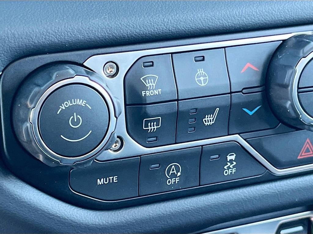 Certified 2026 Jeep Wrangler Unlimited Rubicon w/ Safety Group image 19