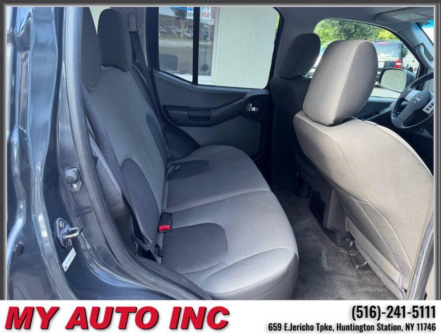 Used 2013 Nissan Xterra S AWD/4WD image 27