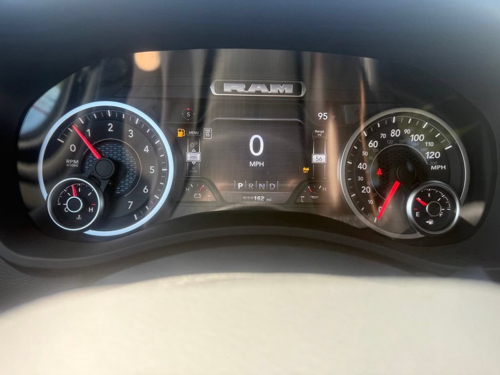 New 2026 RAM 2500 Big Horn AWD/4WD image 18
