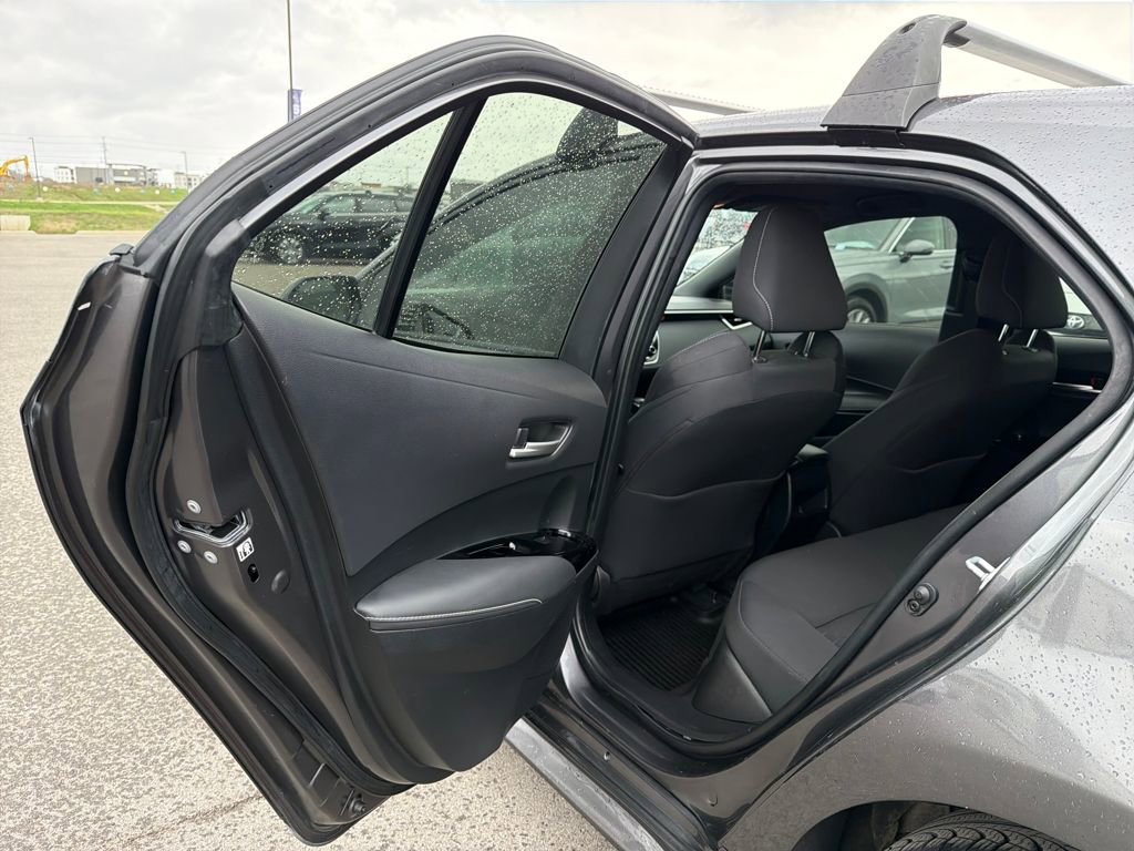 Used 2022 Toyota Corolla SE image 18