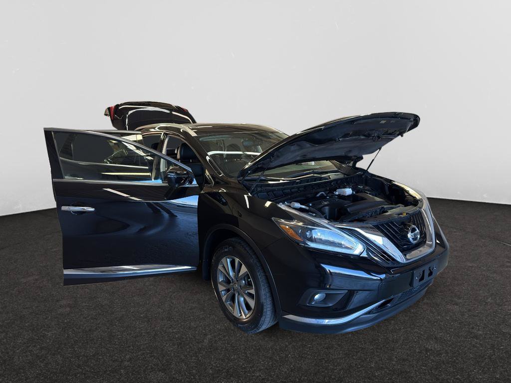 Used 2018 Nissan Murano SL w/ Moonroof Package AWD/4WD image 9
