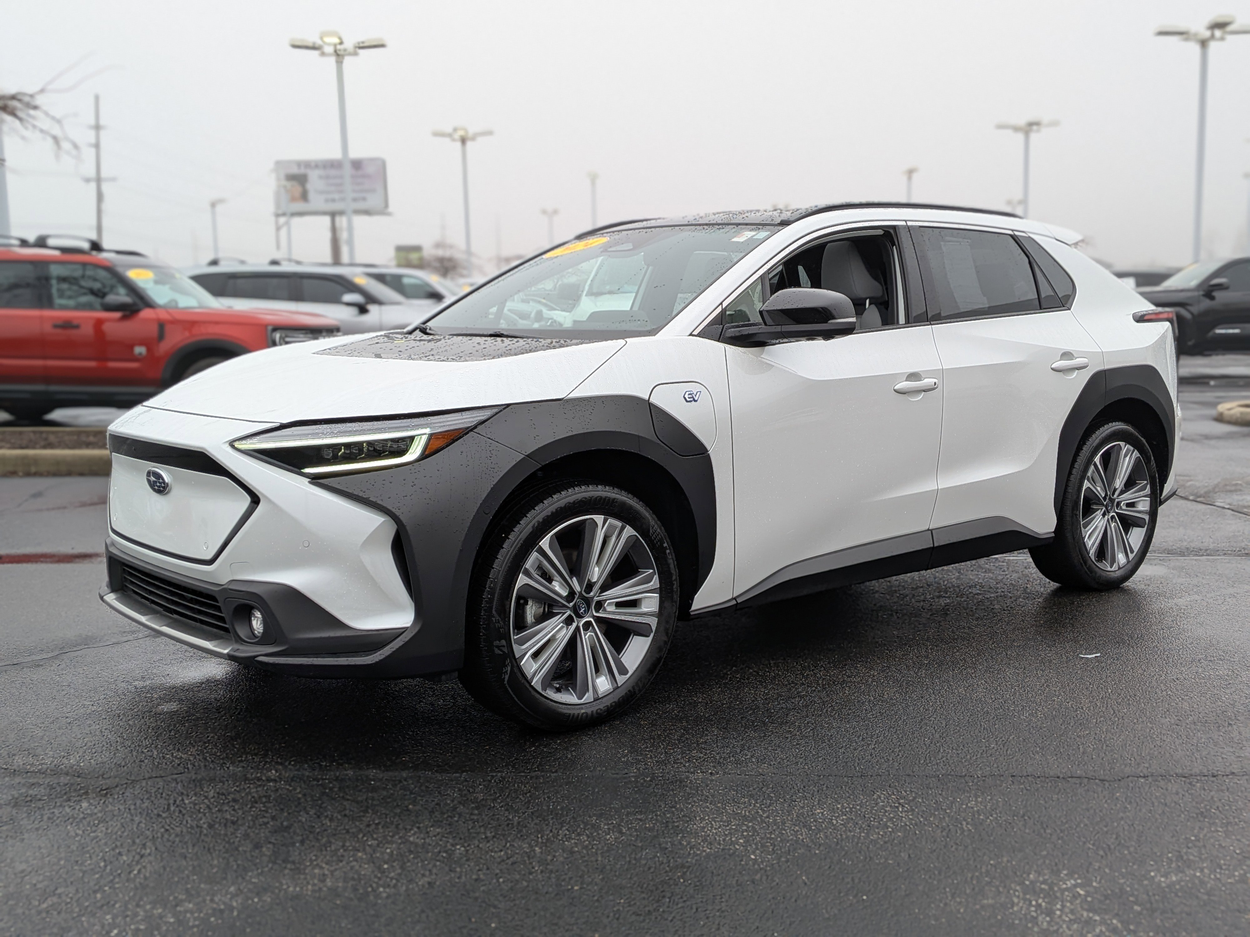 Used 2024 Subaru Solterra Touring w/ Touring Package image 4