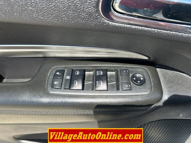 Used 2018 Dodge Durango SXT w/ Quick Order Package 2BB AWD/4WD image 12
