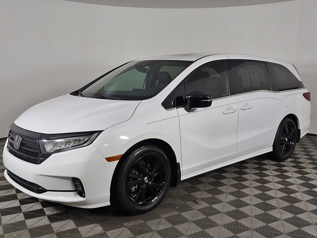 Used 2024 Honda Odyssey Sport image 9